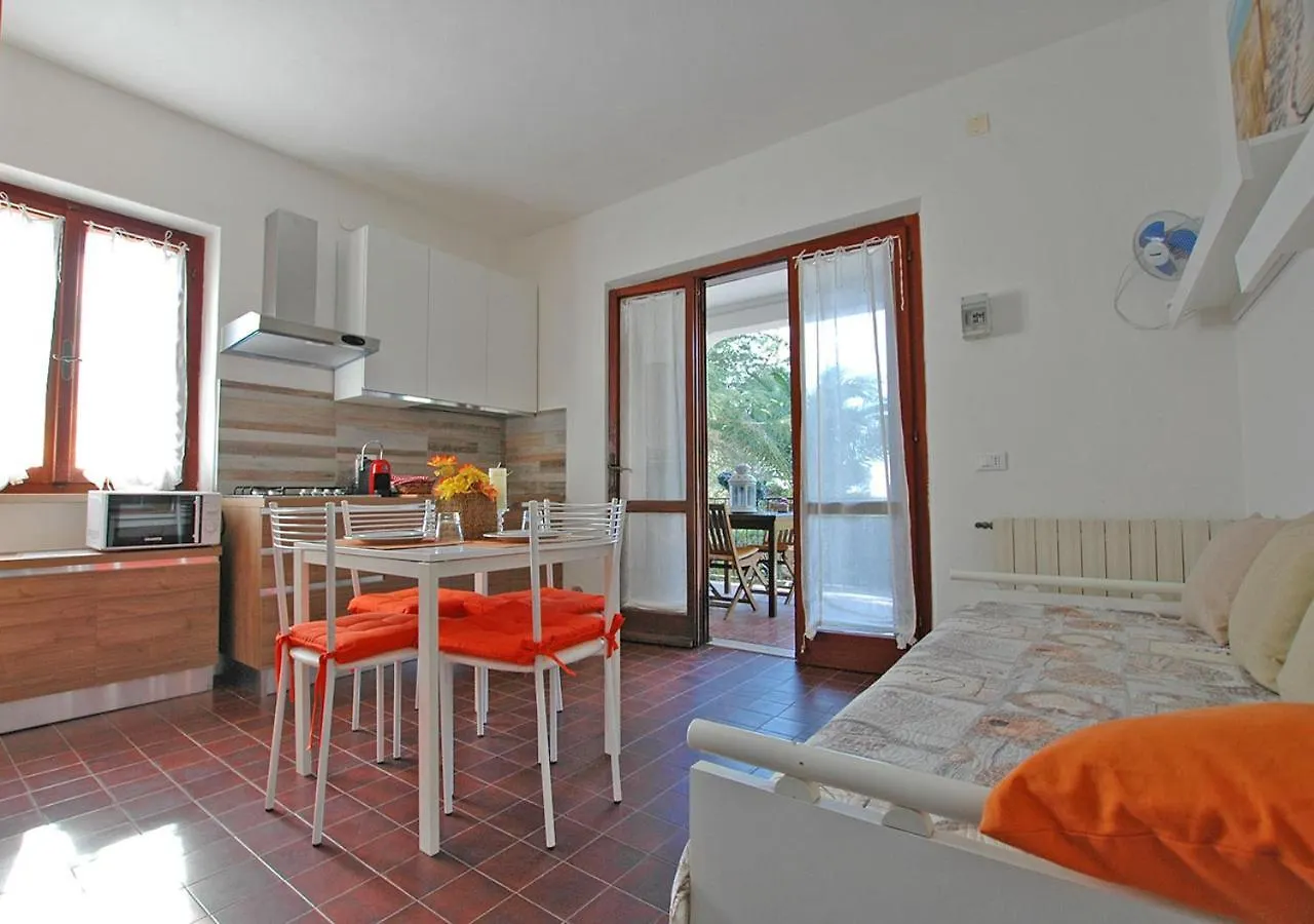 Casa Katia, Giuliana & Nami Villa Lacona