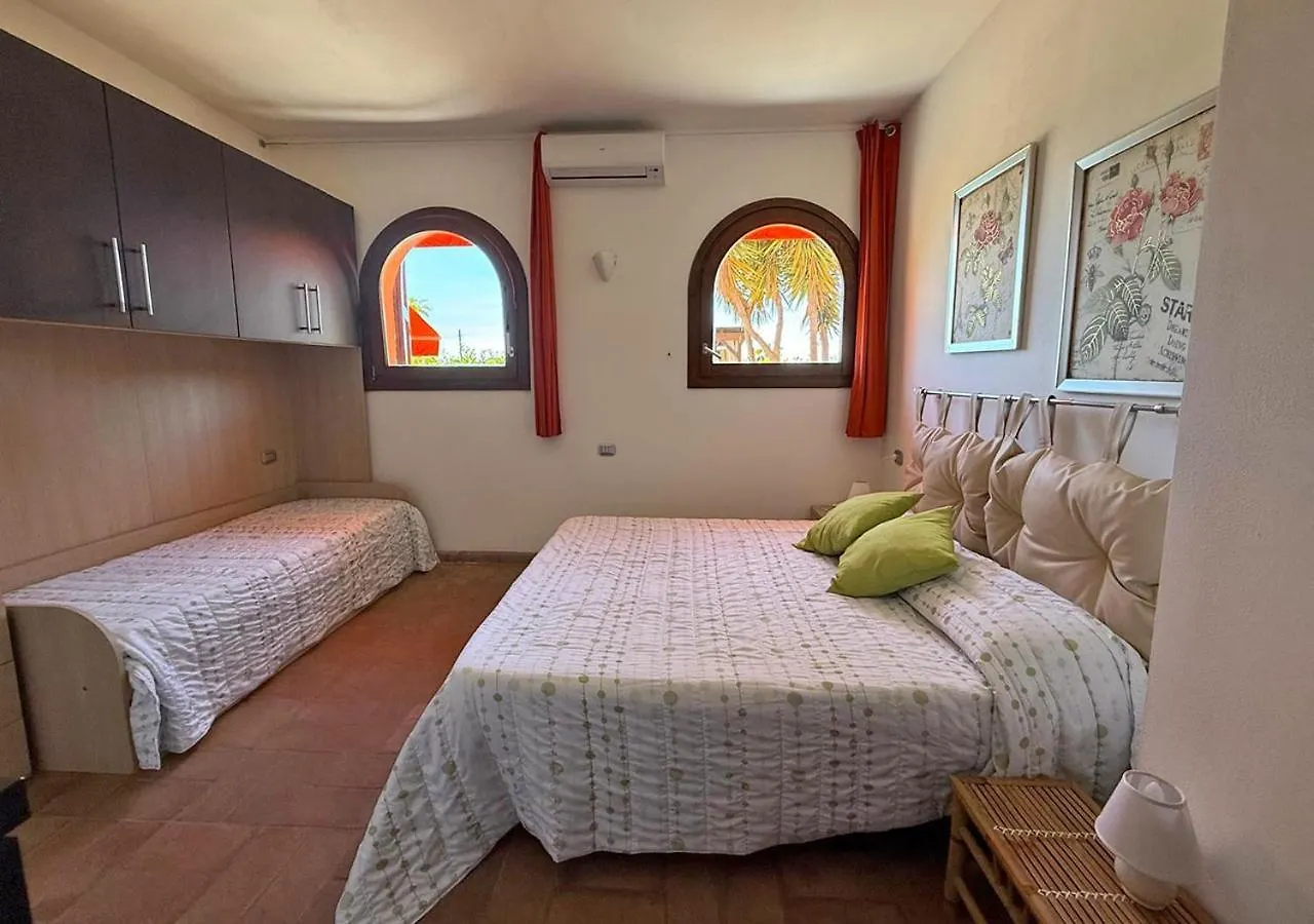 Casa Katia, Giuliana & Nami Villa Lacona Italy