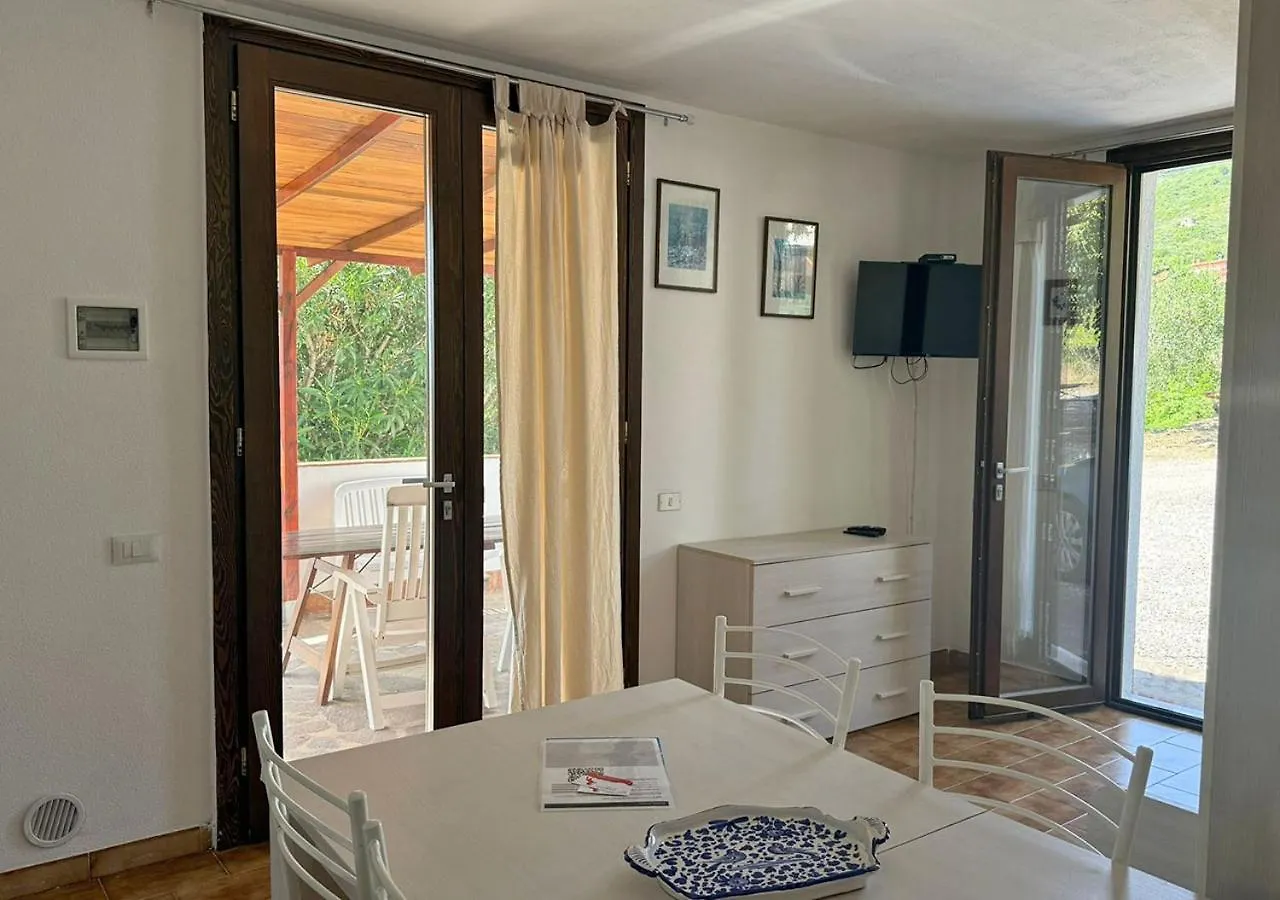 Holiday home Casa Katia, Giuliana & Nami Villa Lacona Italy